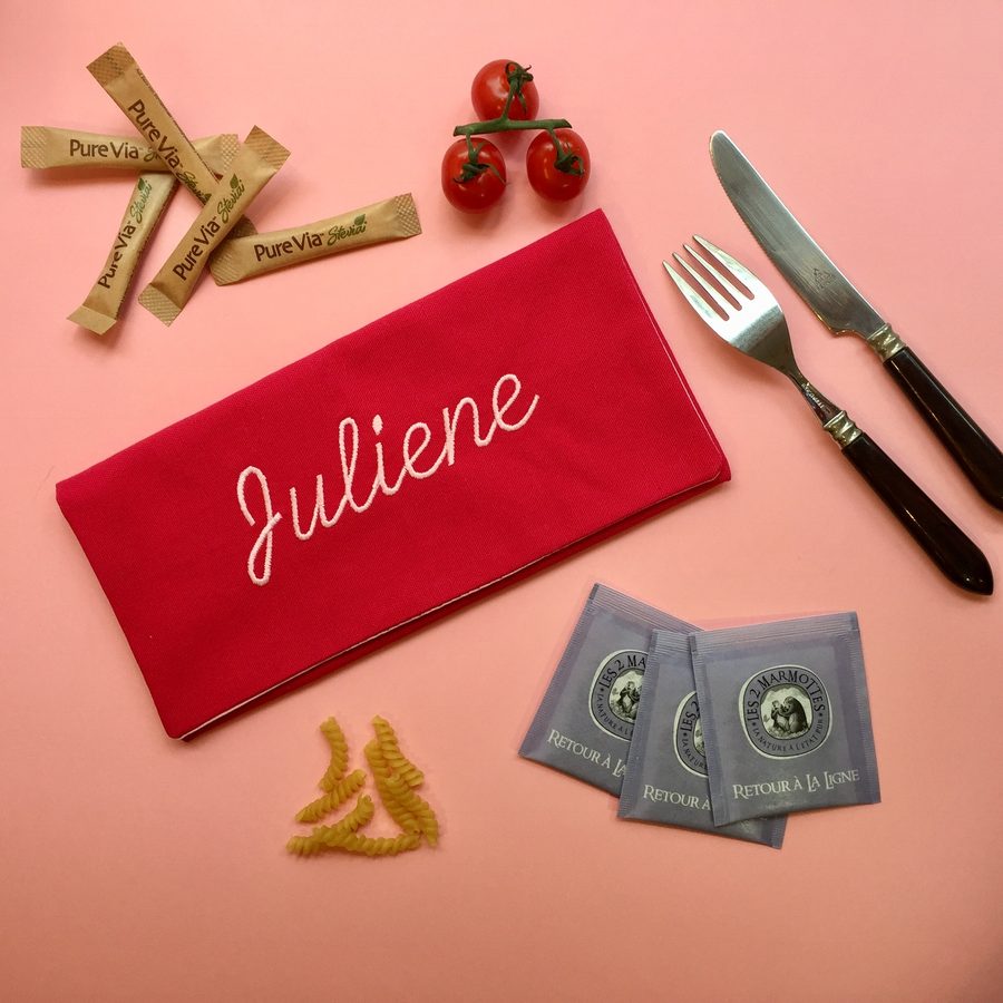 Pochette Serviette De Table personnalisé — typographie Alamano